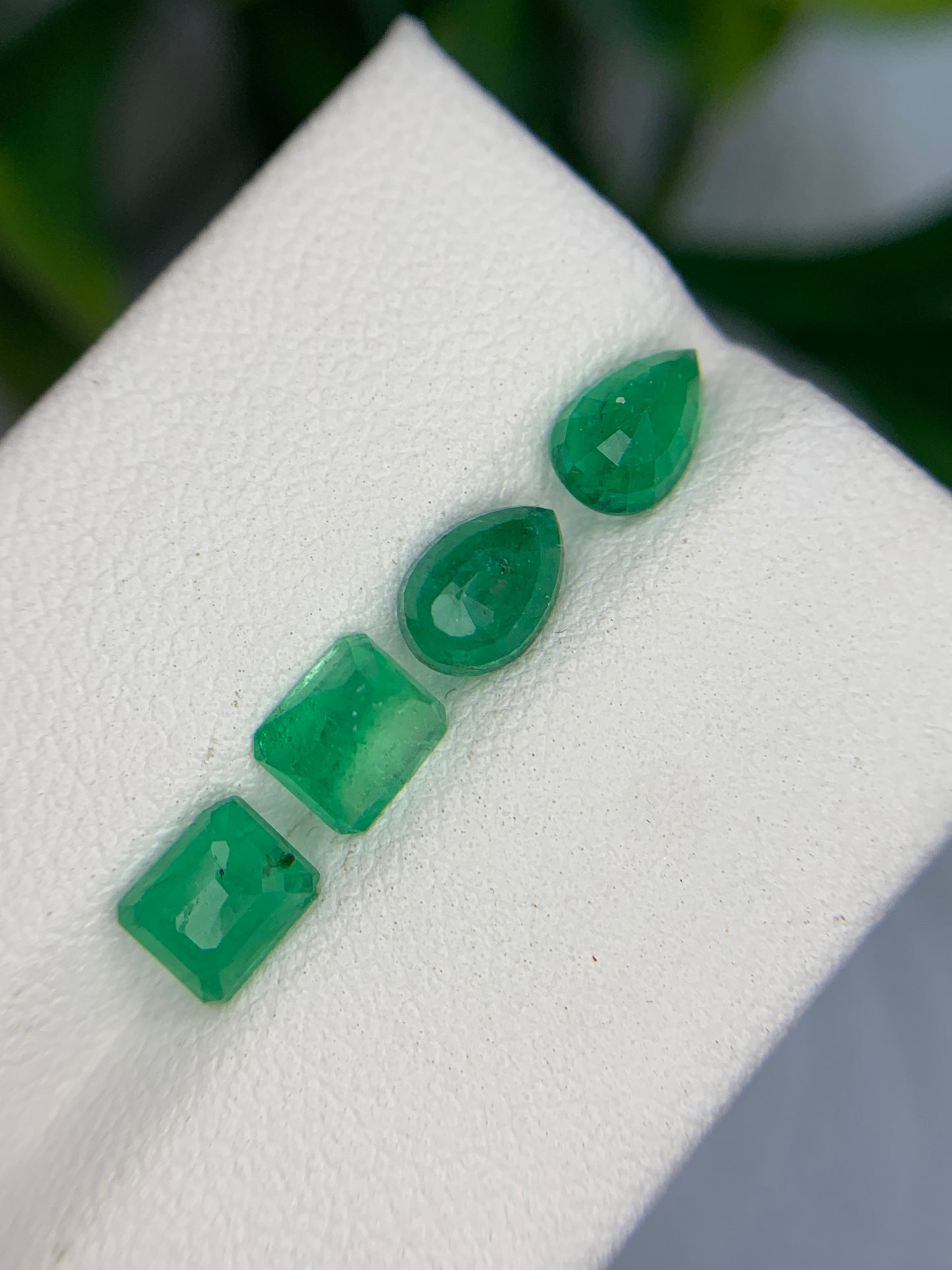 6.41 cts Colombian Emerald Parcel
