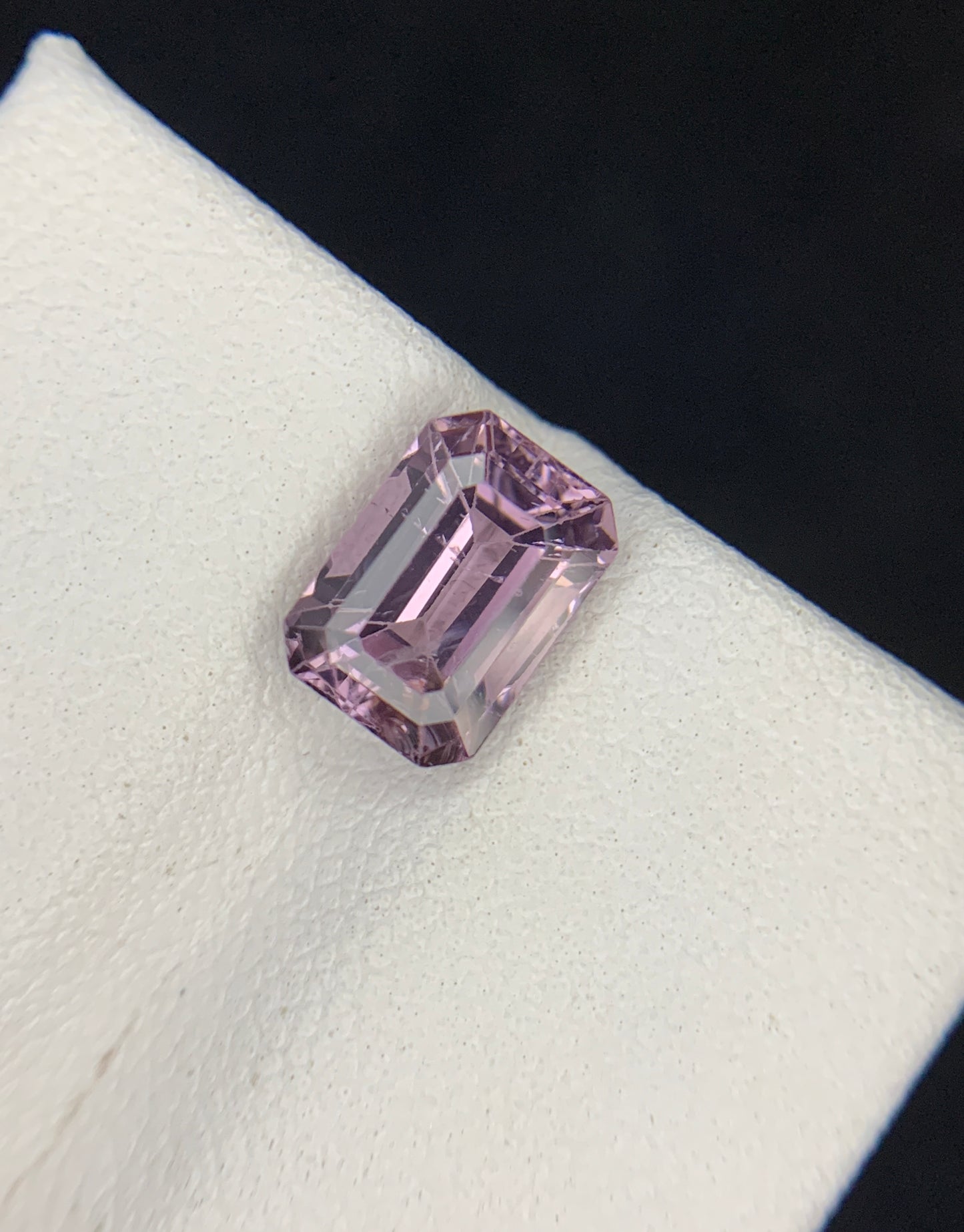 2.18 cts Natural Spinel, Burma.