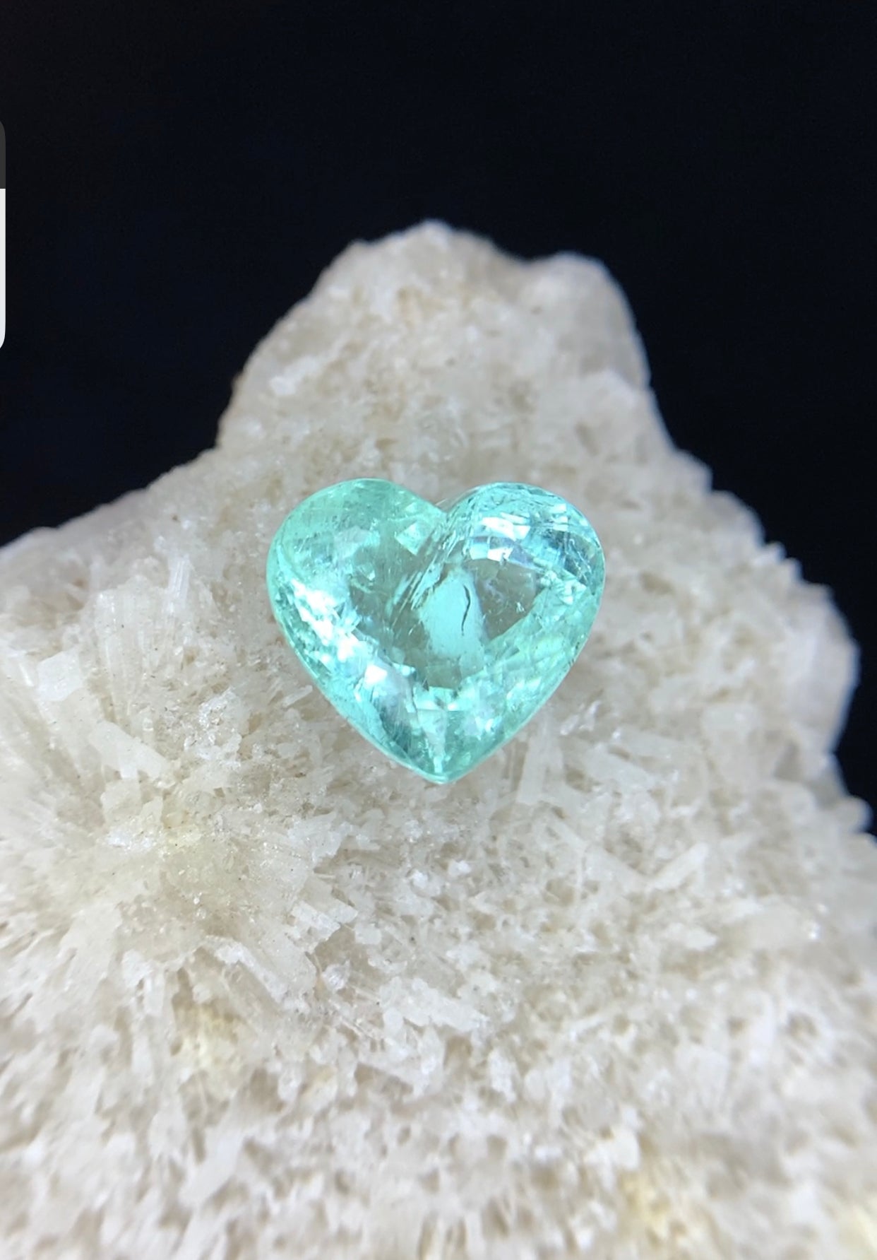 GIA - 4.48 cts Paraiba