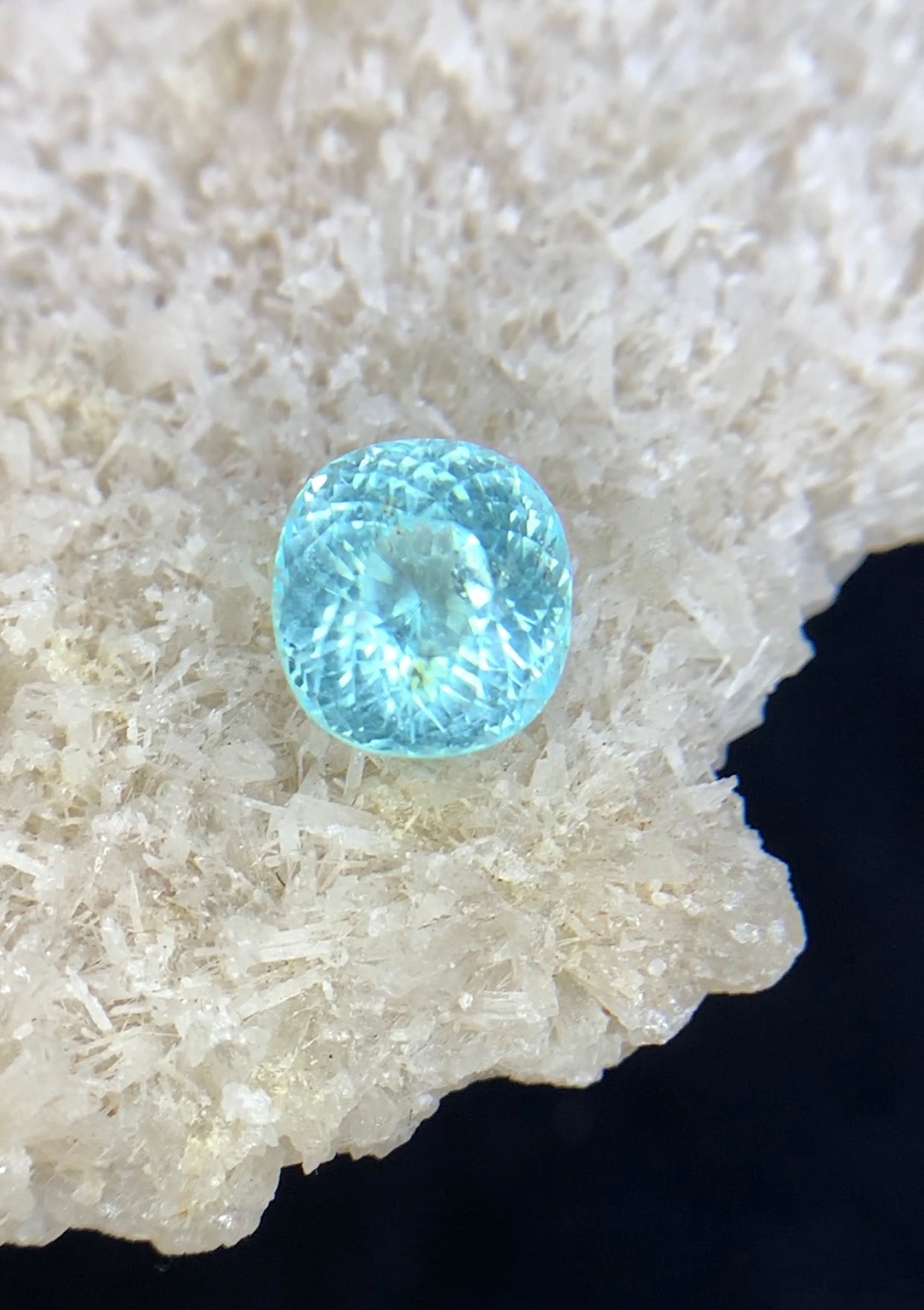 GIA - 3.97 cts Paraiba