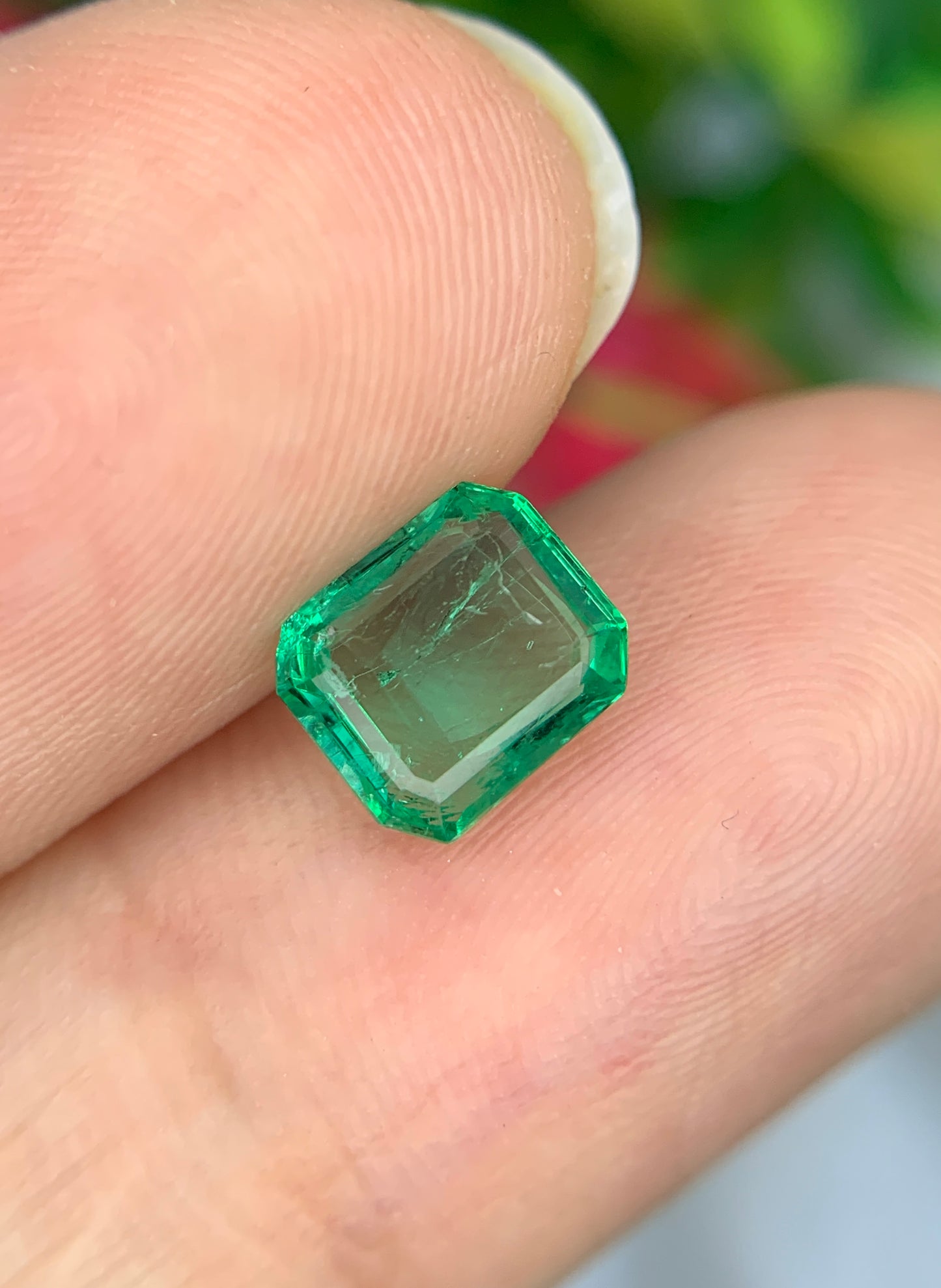 0.89 cts Colombian Emerald