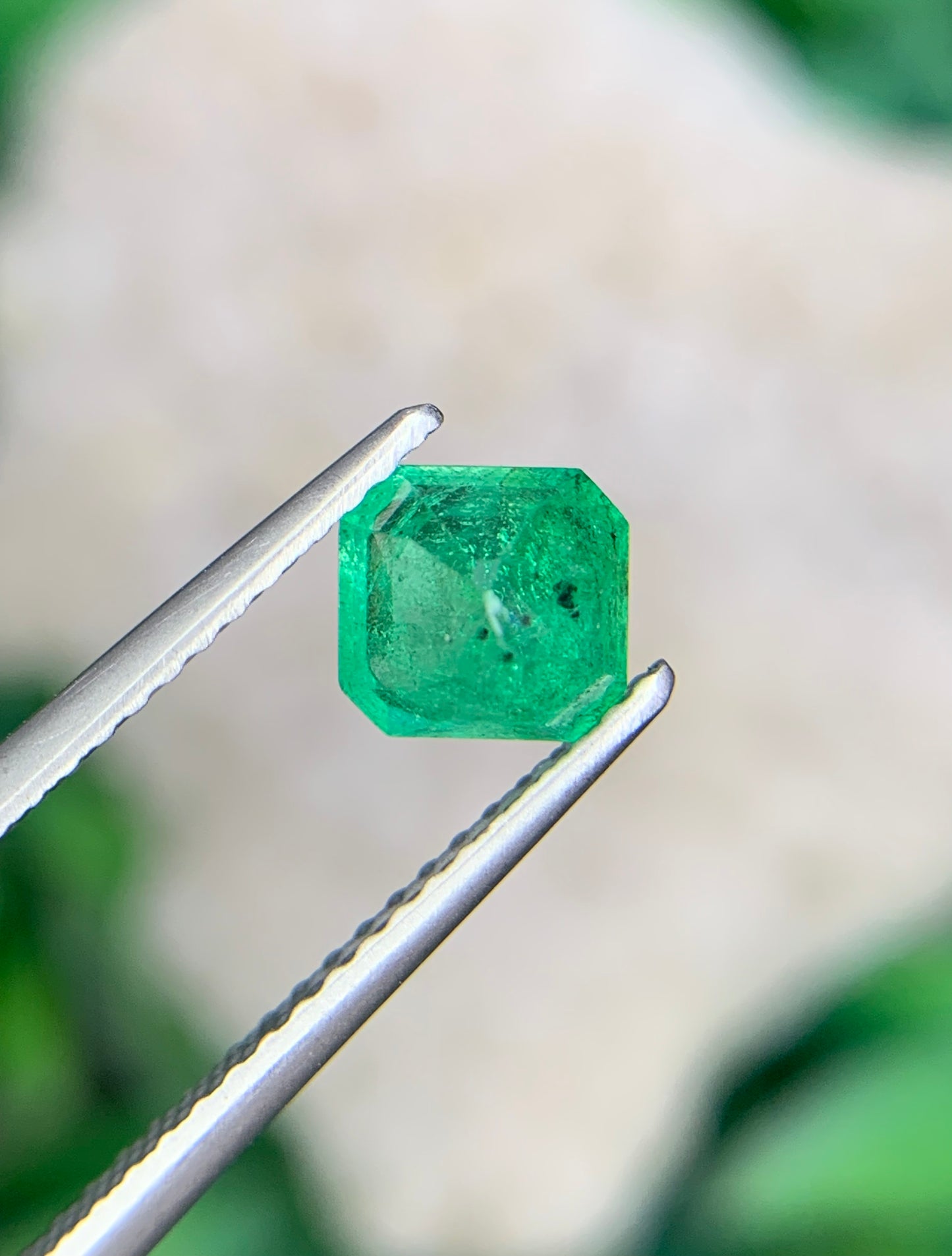 0.76 cts Colombian Emerald