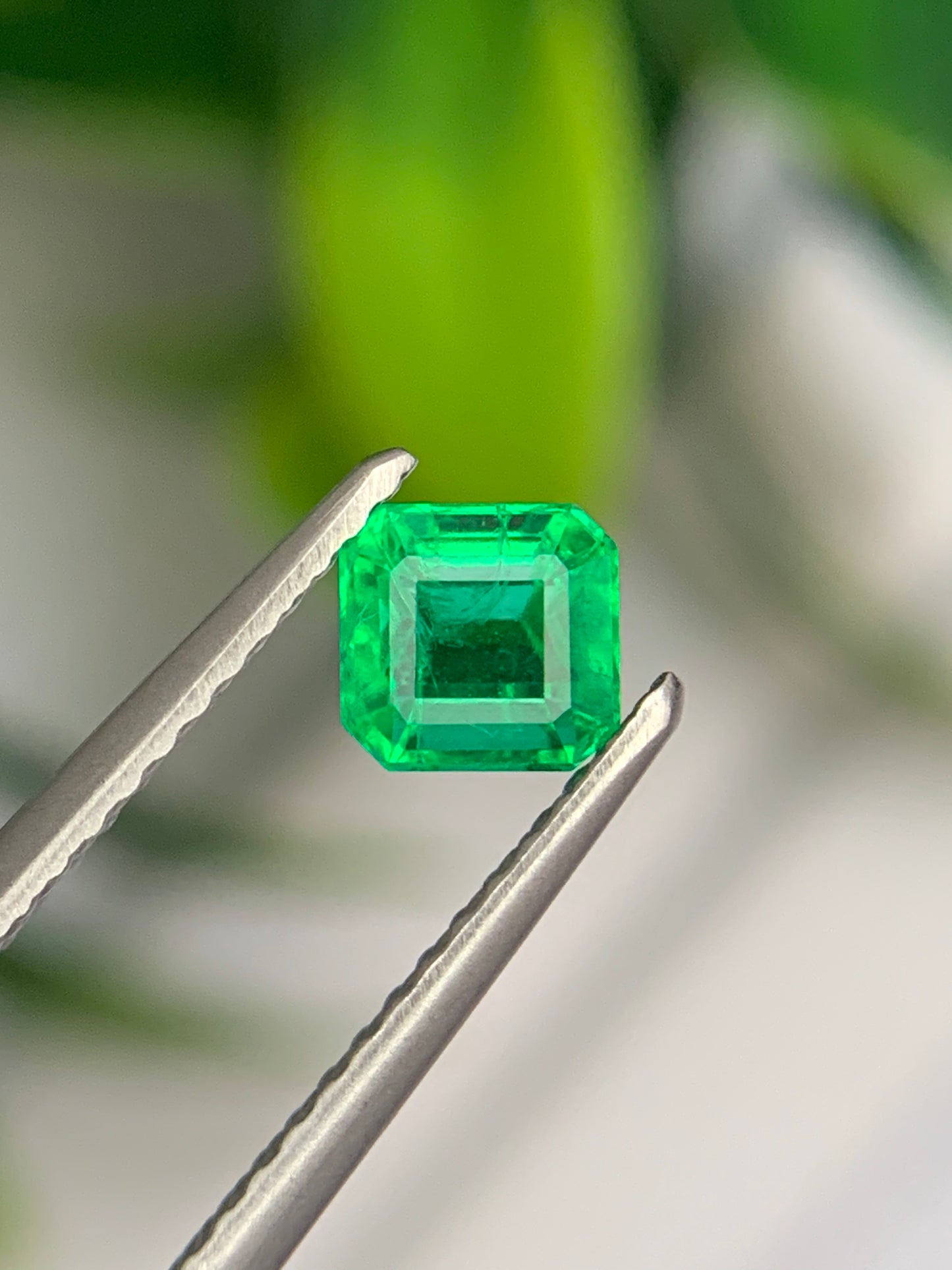 0.55 cts Colombian Emerald