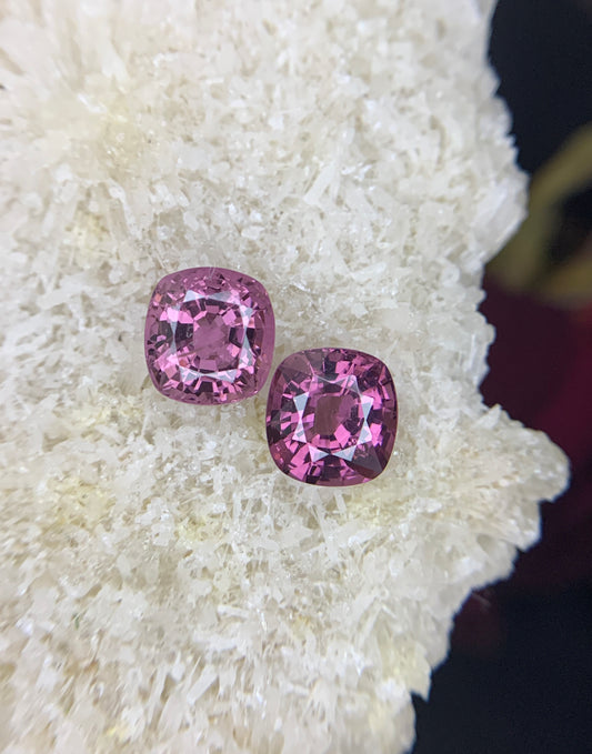 4.33 cts Natural Spinel Pair, Burma.