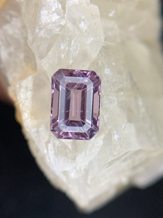 2.18 cts Natural Spinel, Burma.